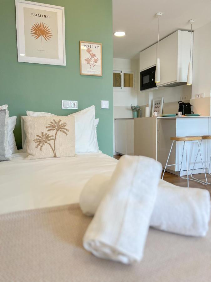 בנאלמדנה Cozy Studio With Sea Views מראה חיצוני תמונה
